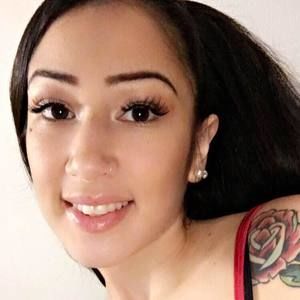 Meet your Posher, Alejandra